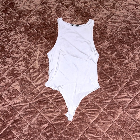 Missguided White Bodysuit - Picture 2 of 3